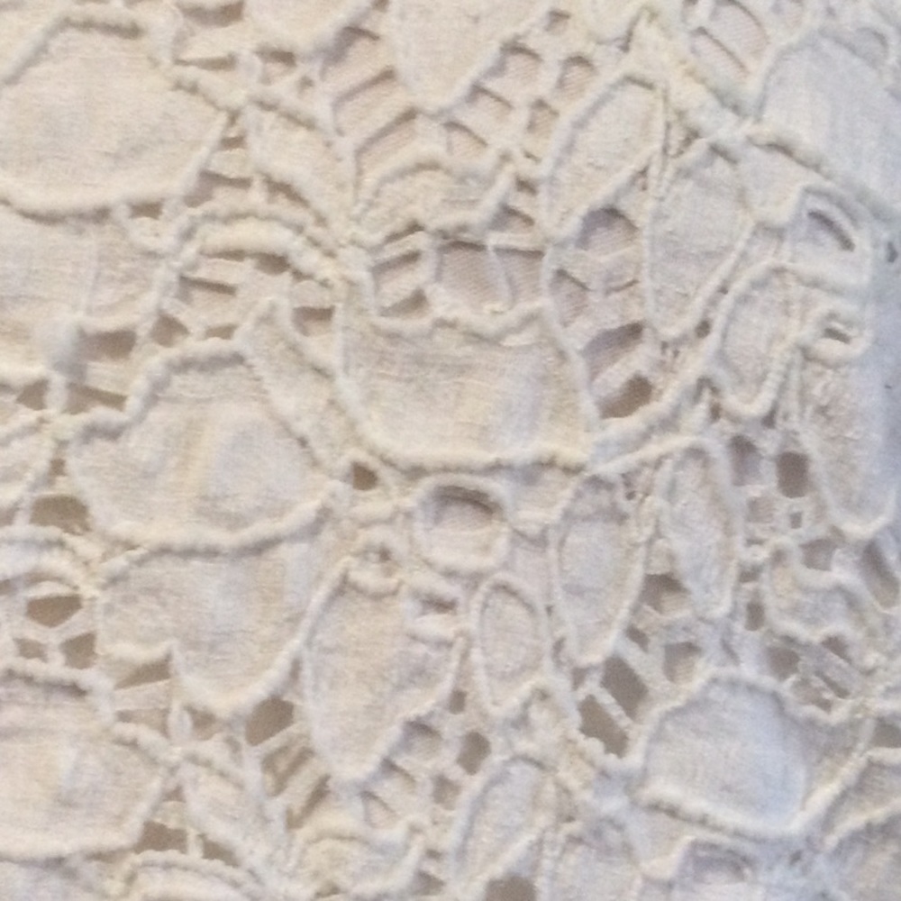 Cynthia Max White Lined Lace Overlay Blouse Size XL - Picture 4 of 16